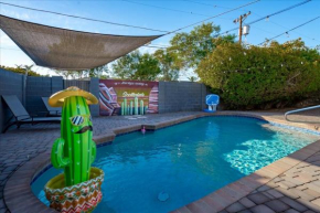 Basketball Court & Heated Pool, 1 Mi To Old Town!